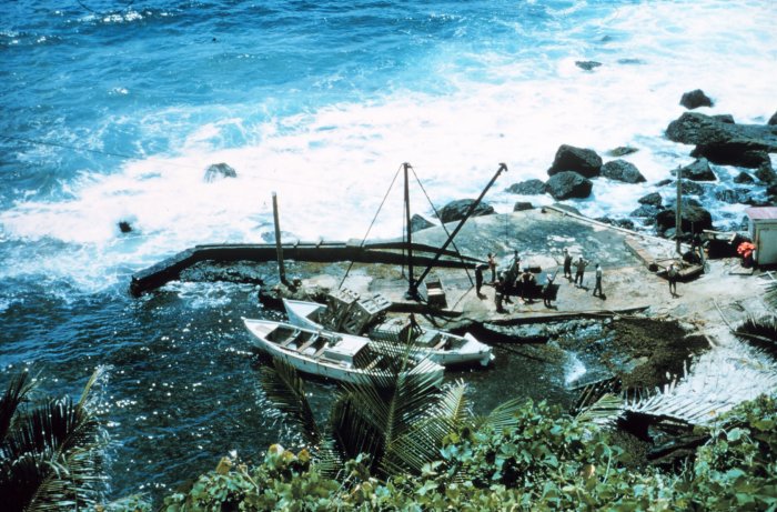 File:Bounty Bay Jetty 1970s.jpg