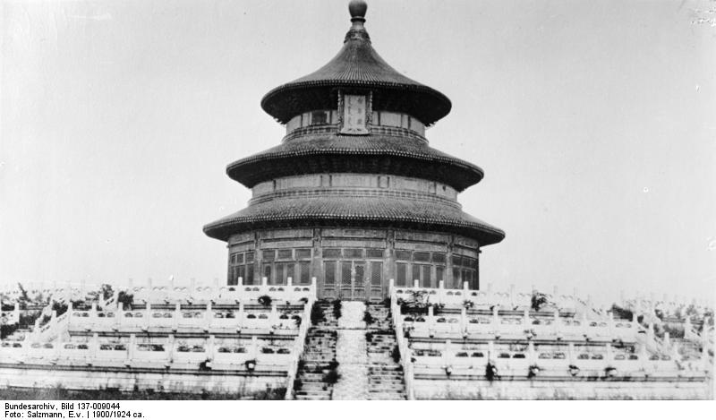 File:Bundesarchiv Bild 137-009044, Peking, Himmelstempel.jpg