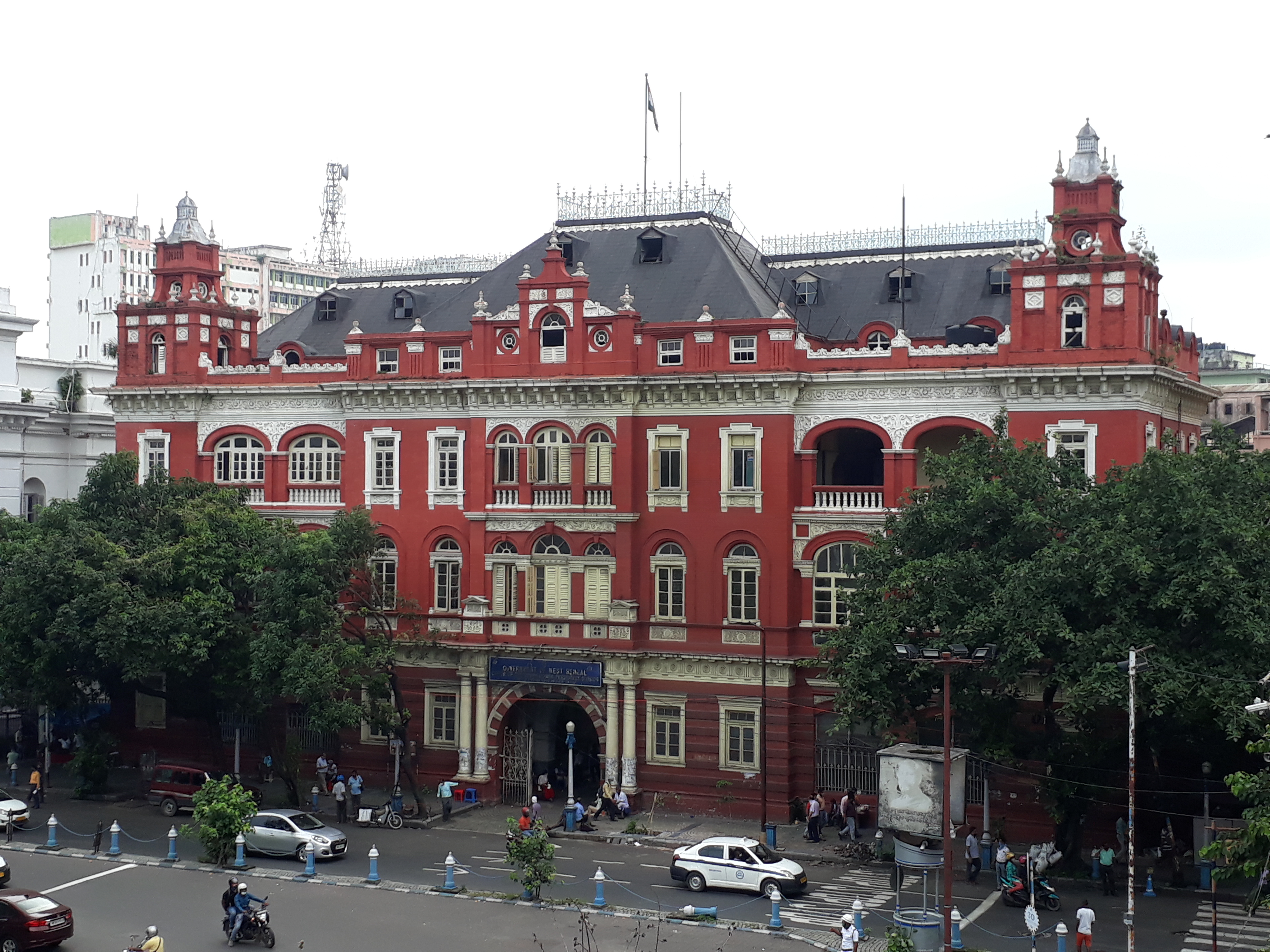 Deserted B.B.D. Bag area in Kolkata, this locality holds government and non  government offices. India is going through the 2nd phase of lockdown due to  covid 19 pandemic. This is to curb