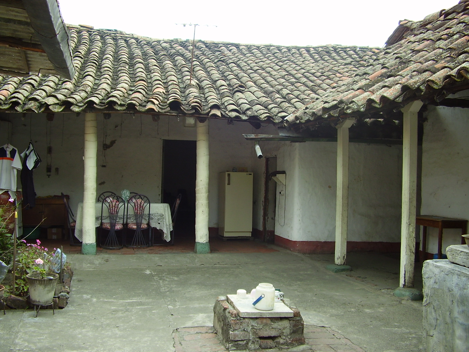 Archivo:Casa Colonial en Bahareque, Manzana 78 Predio 002, El Cerrito,  Valle, Colombia  - Wikipedia, la enciclopedia libre