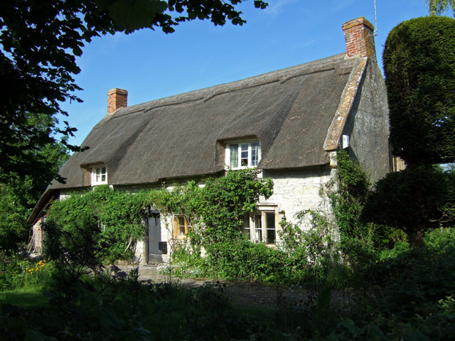 File:Cottage at Limington (2) - geograph.org.uk - 442193.jpg