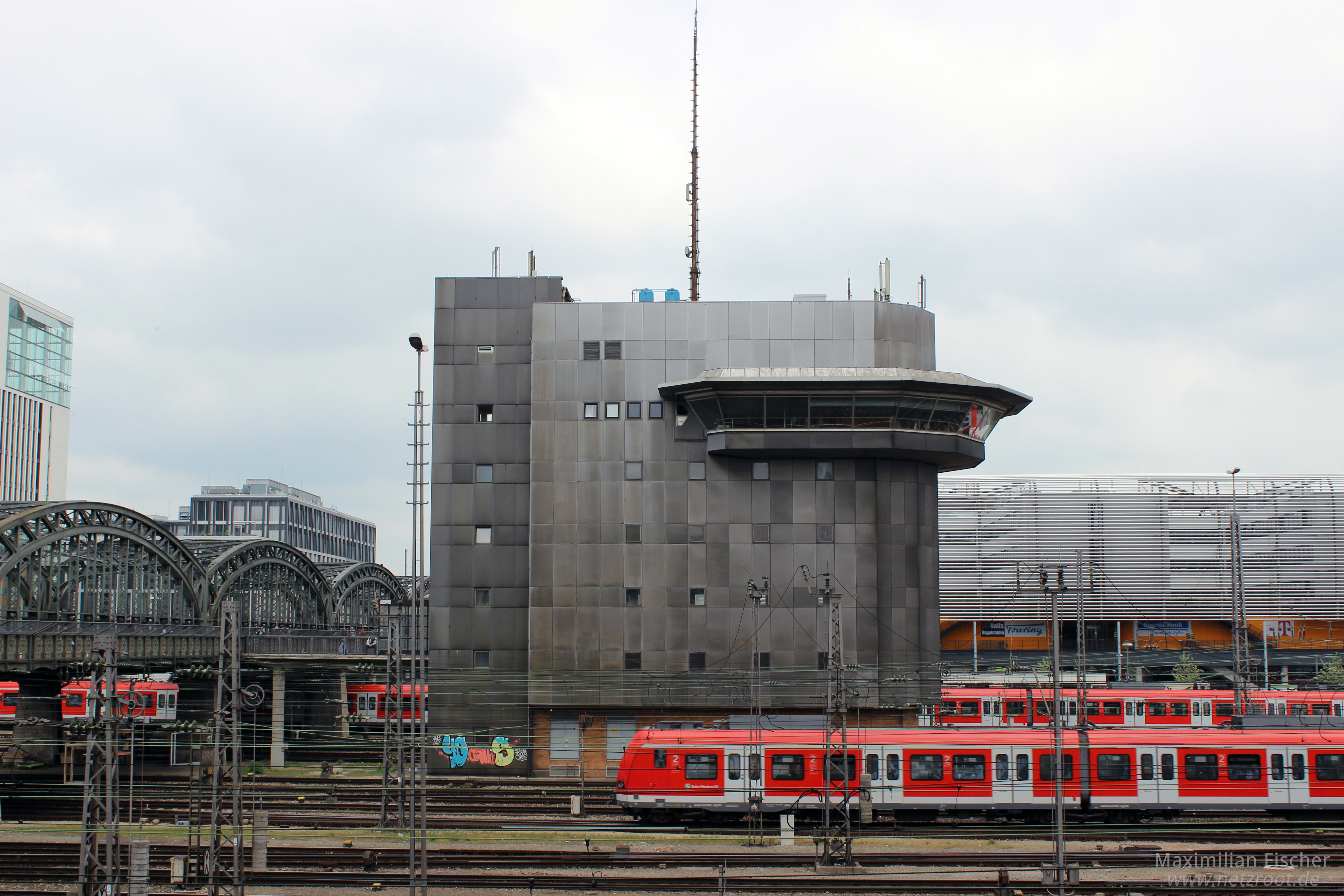 File Db Br 423 Munchen S Bahn Stellwerk Munchen Hbf De Munchen Hbf 26 04 2014 14101621291 Jpg Wikimedia Commons