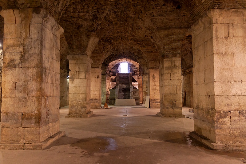 File:Diocletians Palace GoT 1.JPG