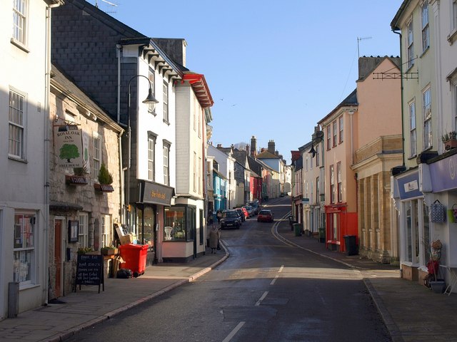 File:East Street, Ashburton - geograph.org.uk - 1202595.jpg