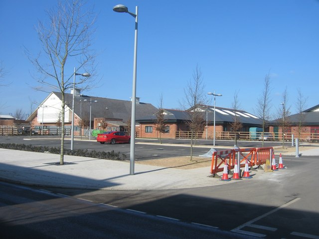 File:Equine and Farm Animal Hospital - geograph.org.uk - 1289953.jpg