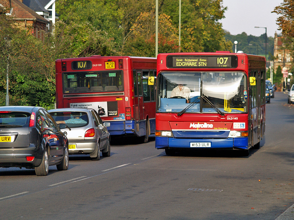 3 от рынка автобус. Автобус 107. About 2 Floor Buses in the London.