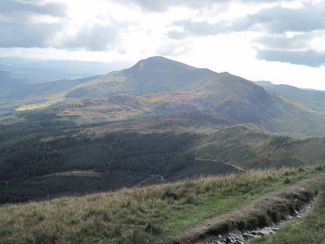 File:Looking towards Moel Hebog - geograph.org.uk - 1512530.jpg