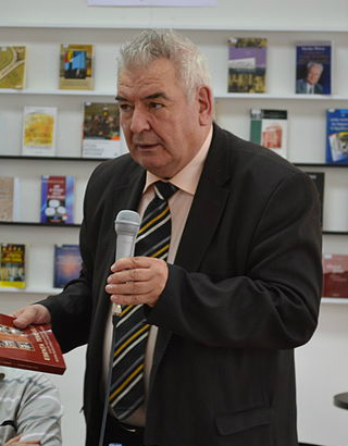 <span class="mw-page-title-main">Mihai Cimpoi</span>