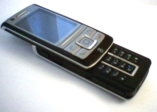 File:Nokia 6280 front open.jpg