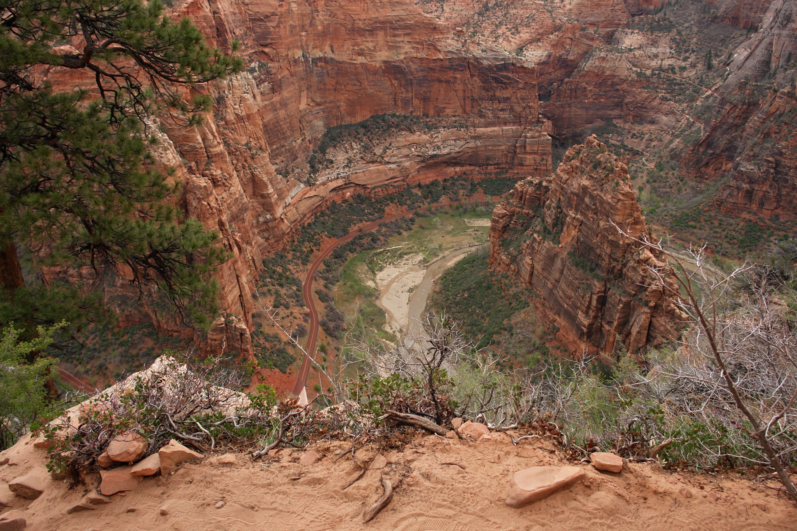 File Off The Edge At Angels Landing Zion National Park