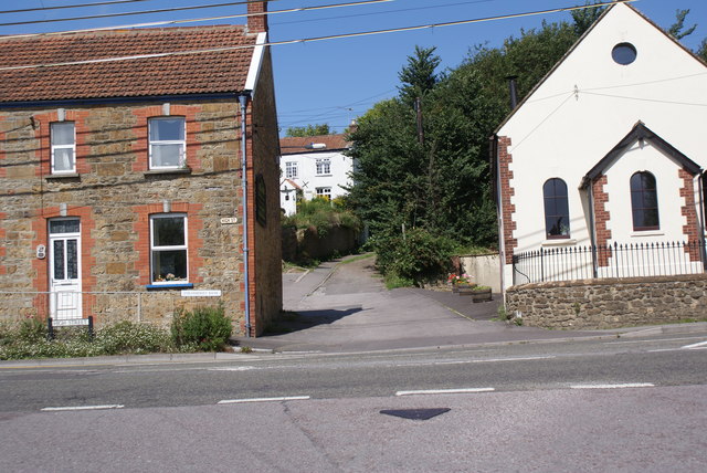 File:Old Road, Ilminster - geograph.org.uk - 1470325.jpg