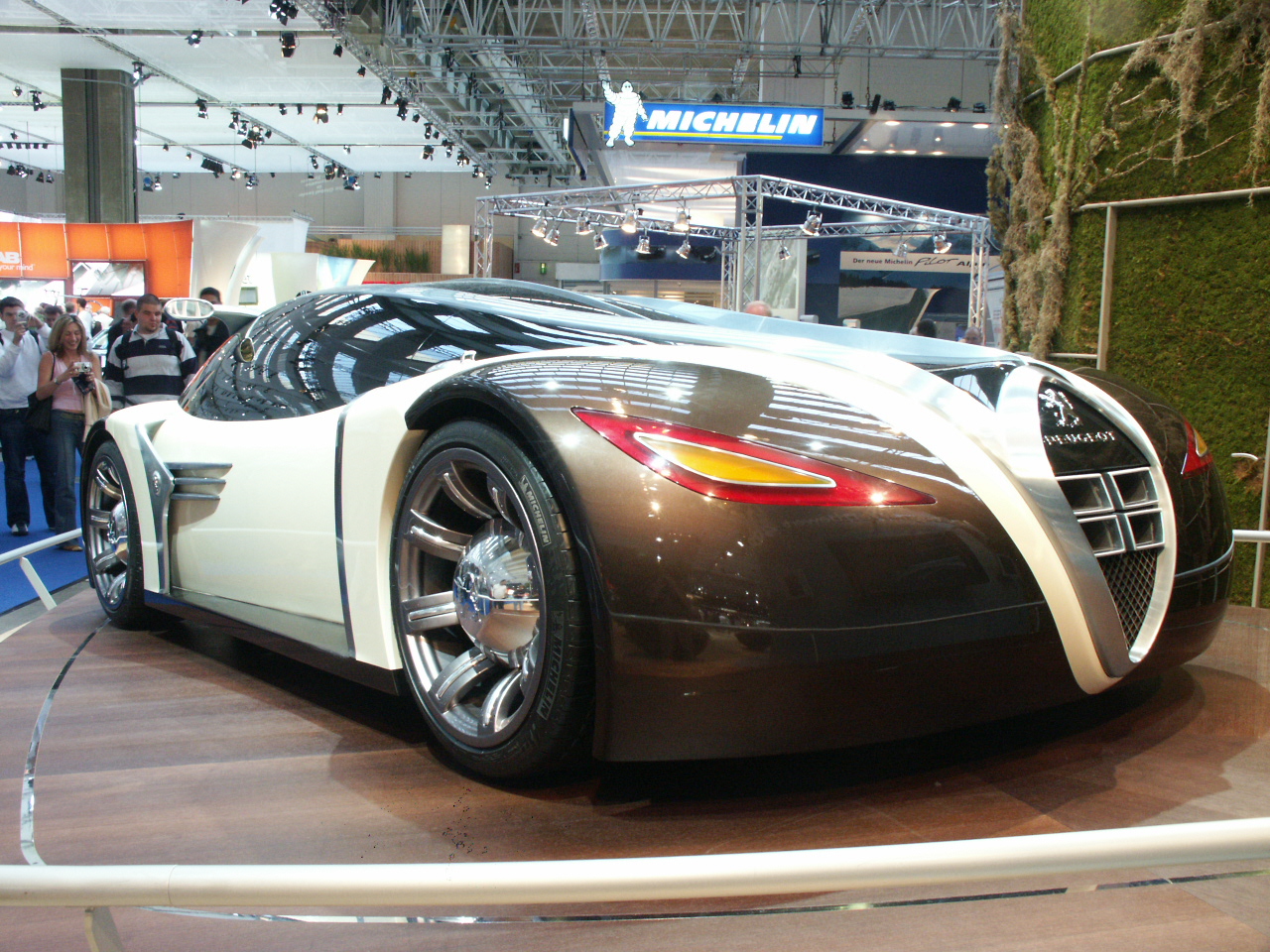 2003 Peugeot 4002 Concept