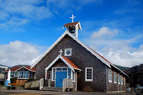 File:Rockaway Beach Church (Tillamook County, Oregon scenic images) (tilDA0003a).jpg