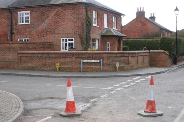 File:Swallowfield, Berks - geograph.org.uk - 190.jpg