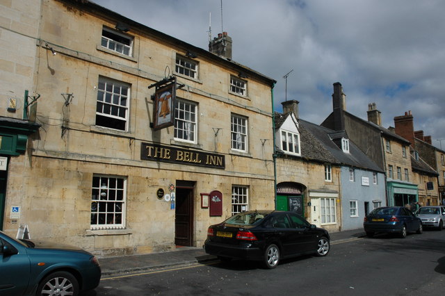 File:The Bell Inn, Moreton-in-Marsh - geograph.org.uk - 892367.jpg