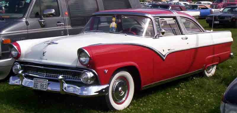 File:1955 Ford Fairlane Crown Victoria XGE883.jpg