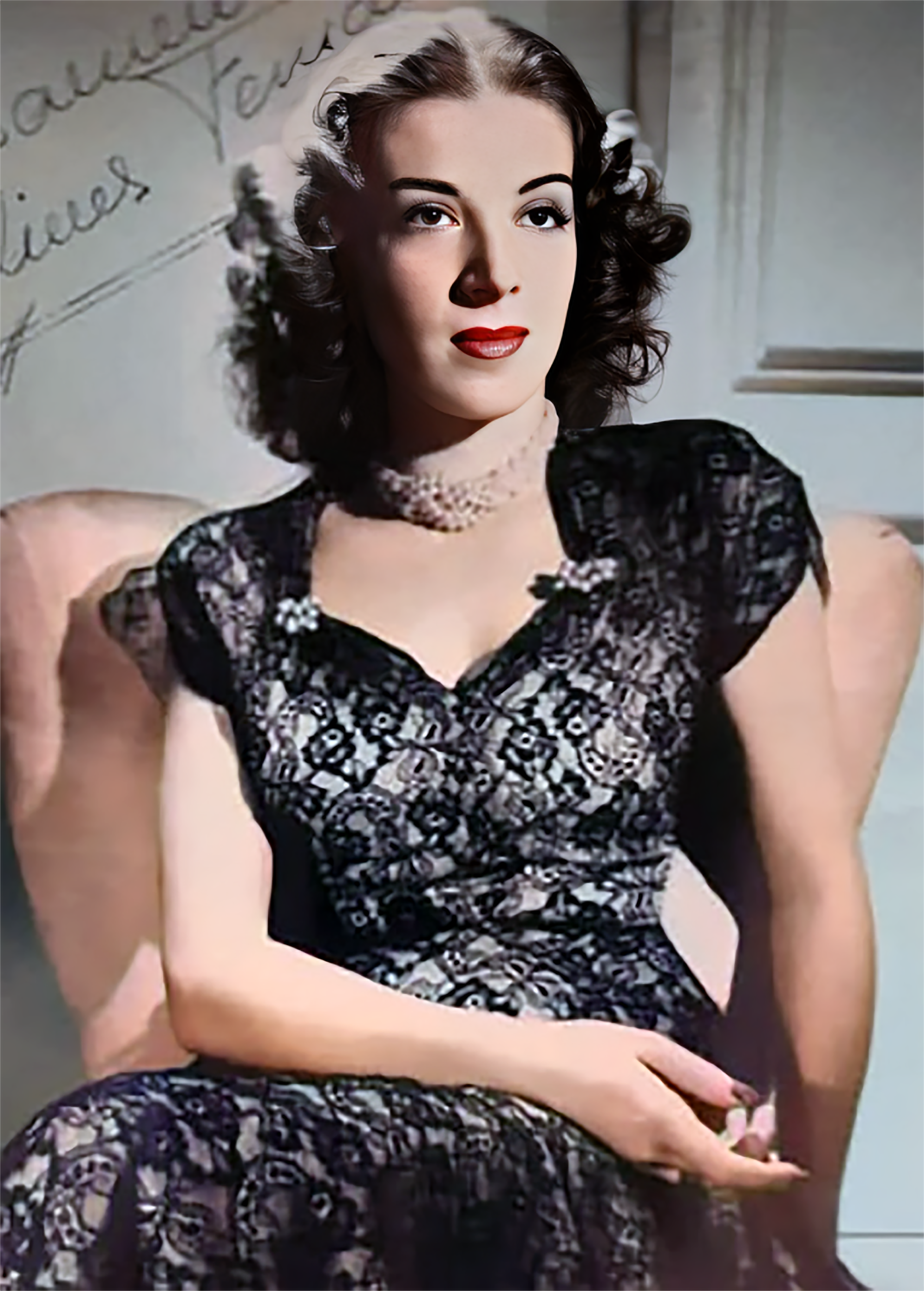 Angelines Fernández - Wikipedia