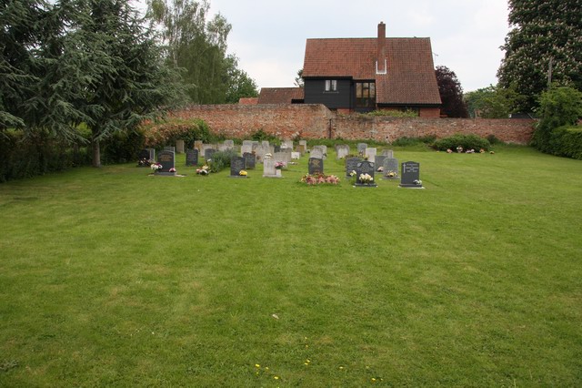 File:Cemetery extension - geograph.org.uk - 817404.jpg