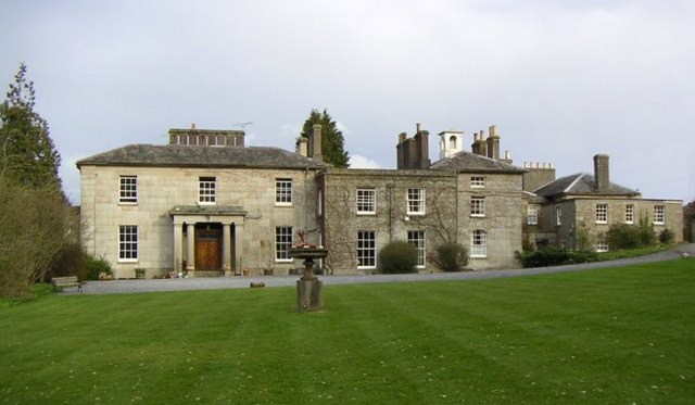 File:Colehayes Manor by Ann Sawers.jpg