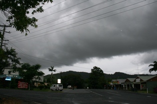 File:Daintree-village-far-north-queensland-australia.jpg