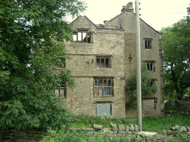 File:Extwistle Hall - geograph.org.uk - 1534855.jpg