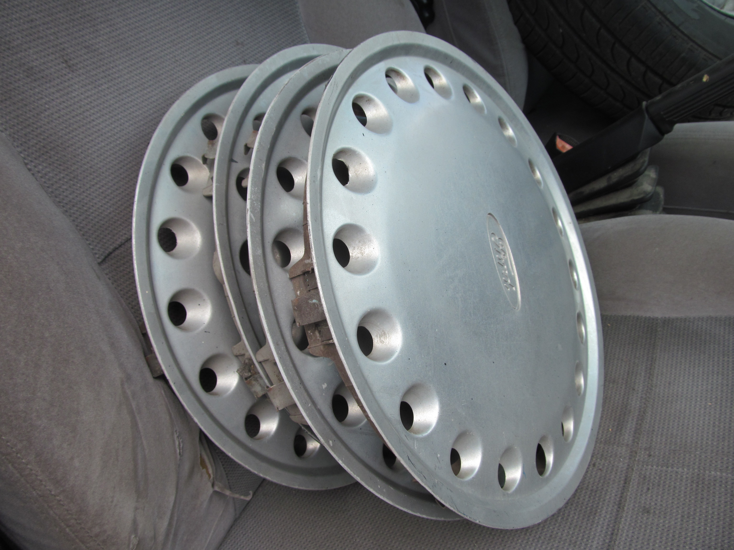 Hubcap - Wikipedia