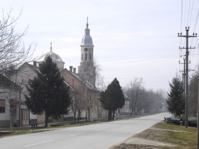 File:Gardinovci, main street and the Orthodox Church.jpg