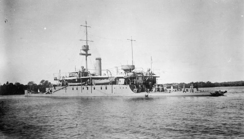 La traque du Königsberg  HMS_Severn_%28monitor%29