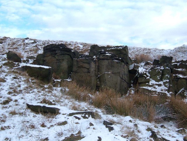 File:Joiner Stones, Rishworth Moor - geograph.org.uk - 97121.jpg