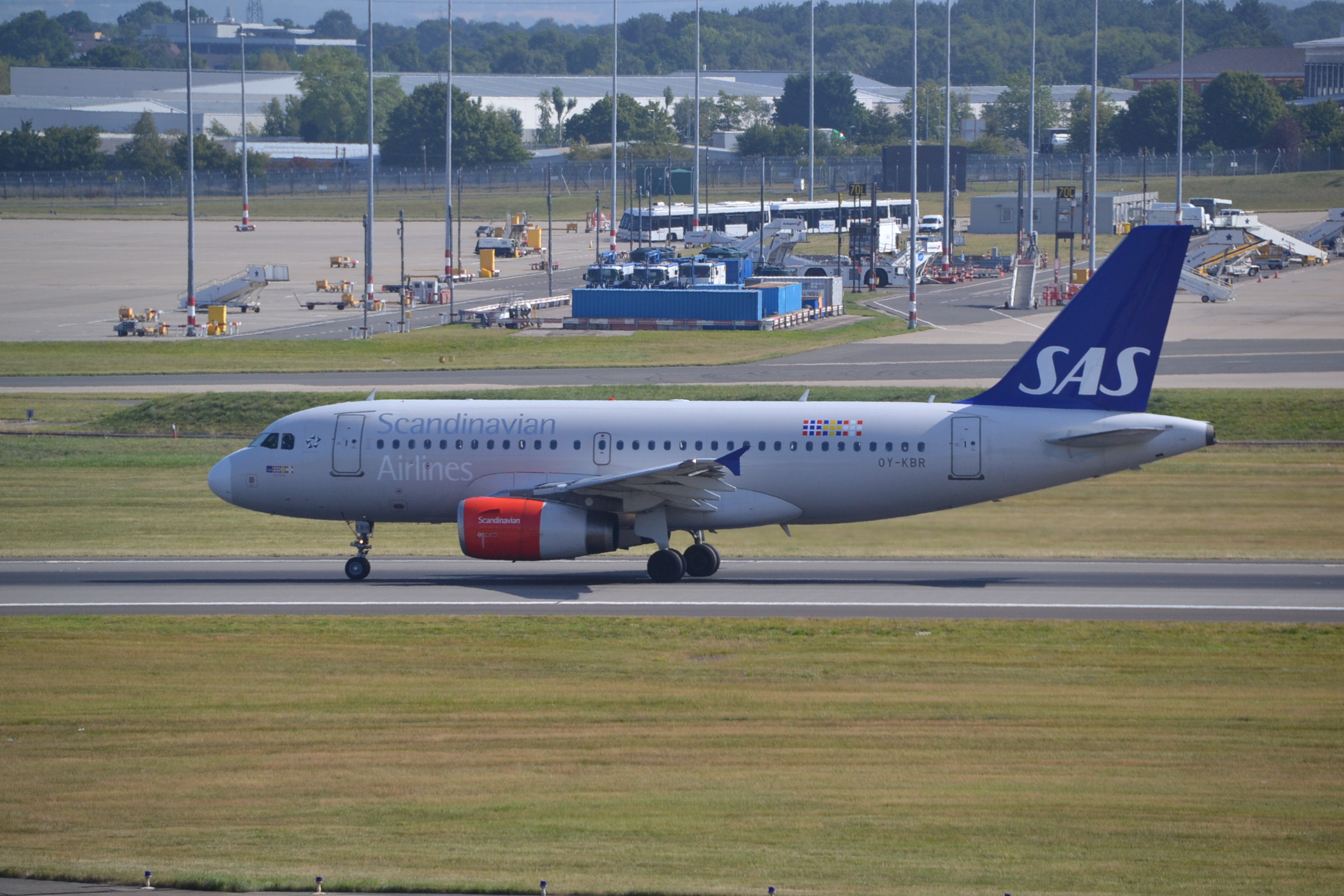 SAS a319. KBR аэропорт. Kbr057. Kbr7943.