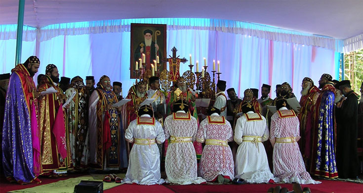 File:Osthathios Pathros Ordination.jpg