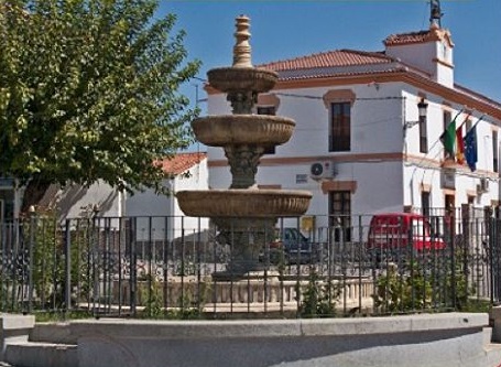 Archivo:Plaza de España Abertura Cáceres.jpg