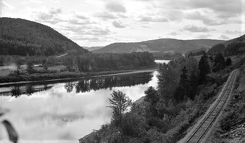 File:Riviere Ristigouche a Ristigouche.jpg