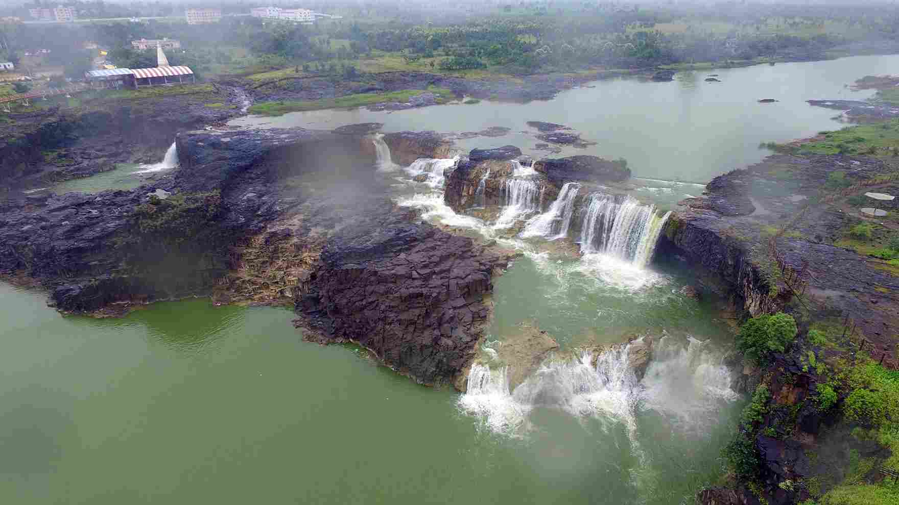 Sahasrakund Waterfall - Wikipedia