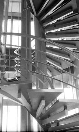 File:Stairwell in World Health Organization headquarters, Geneva, 1969.jpg