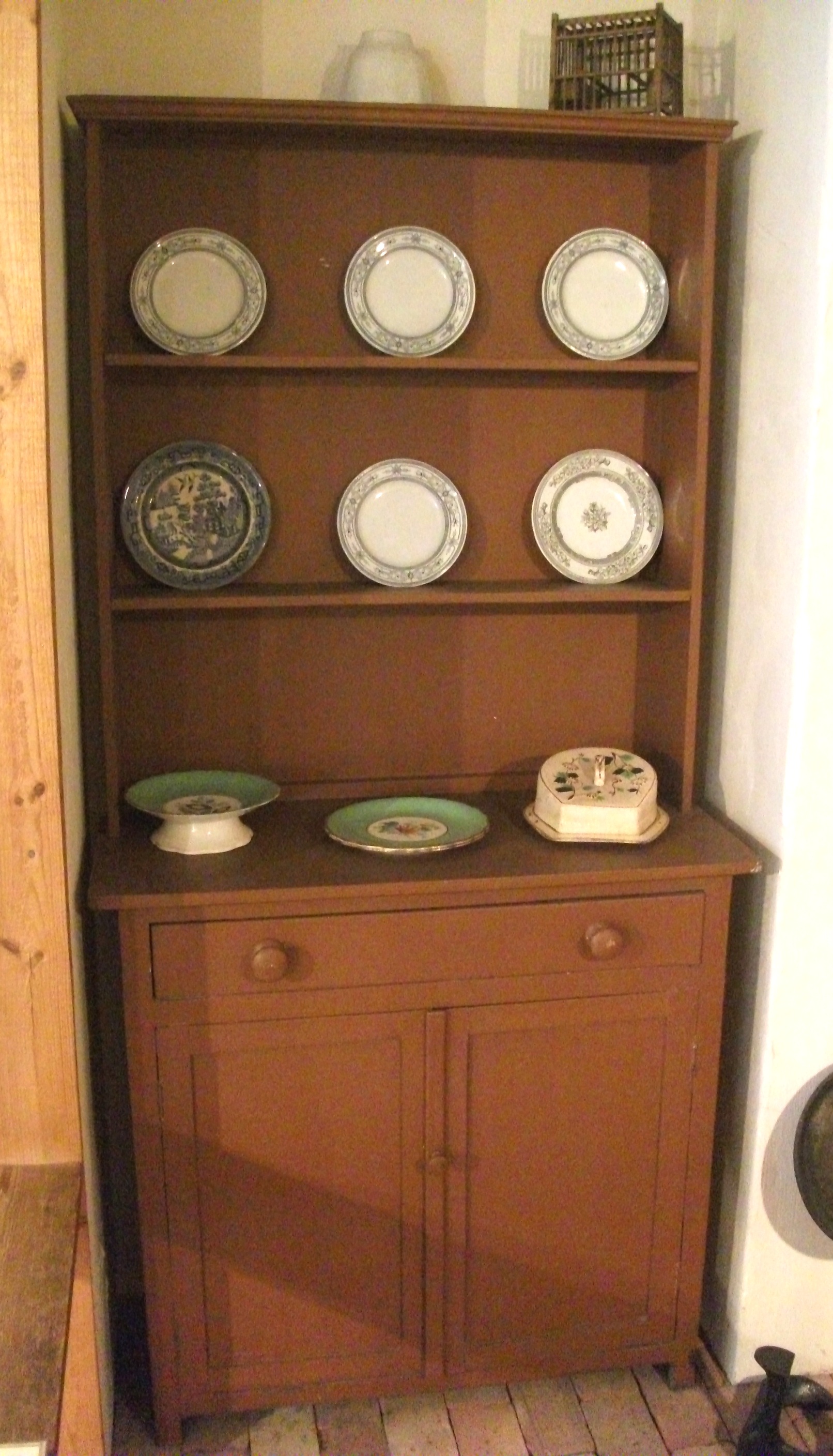 Welsh Dresser Wikiwand