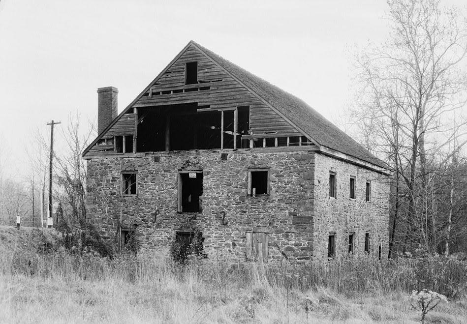 File:Adelphi Mill 1934.jpg - Wikipedia