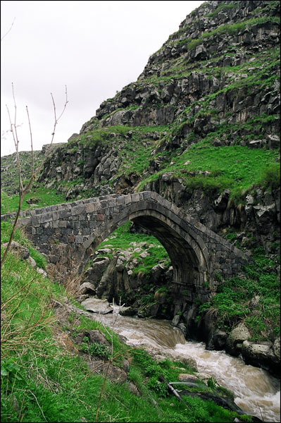 File:Dzoraget(river) Bridge.jpg