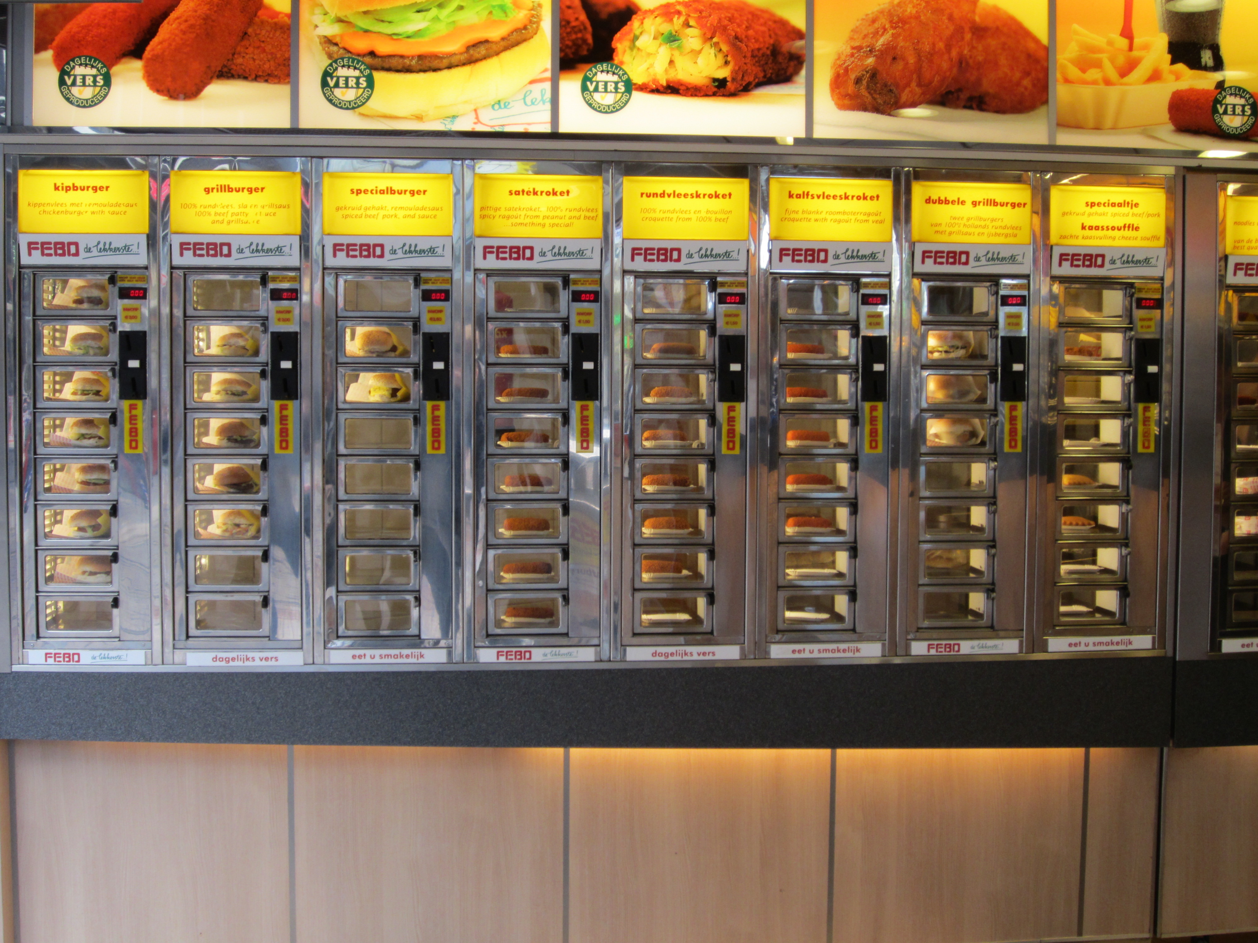 https://upload.wikimedia.org/wikipedia/commons/0/02/FEBO_food_vending_machine.JPG