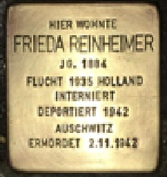 Der Stolperstein für Frieda Reinheimer in der Hospitalstraße 13 in St. Wendel