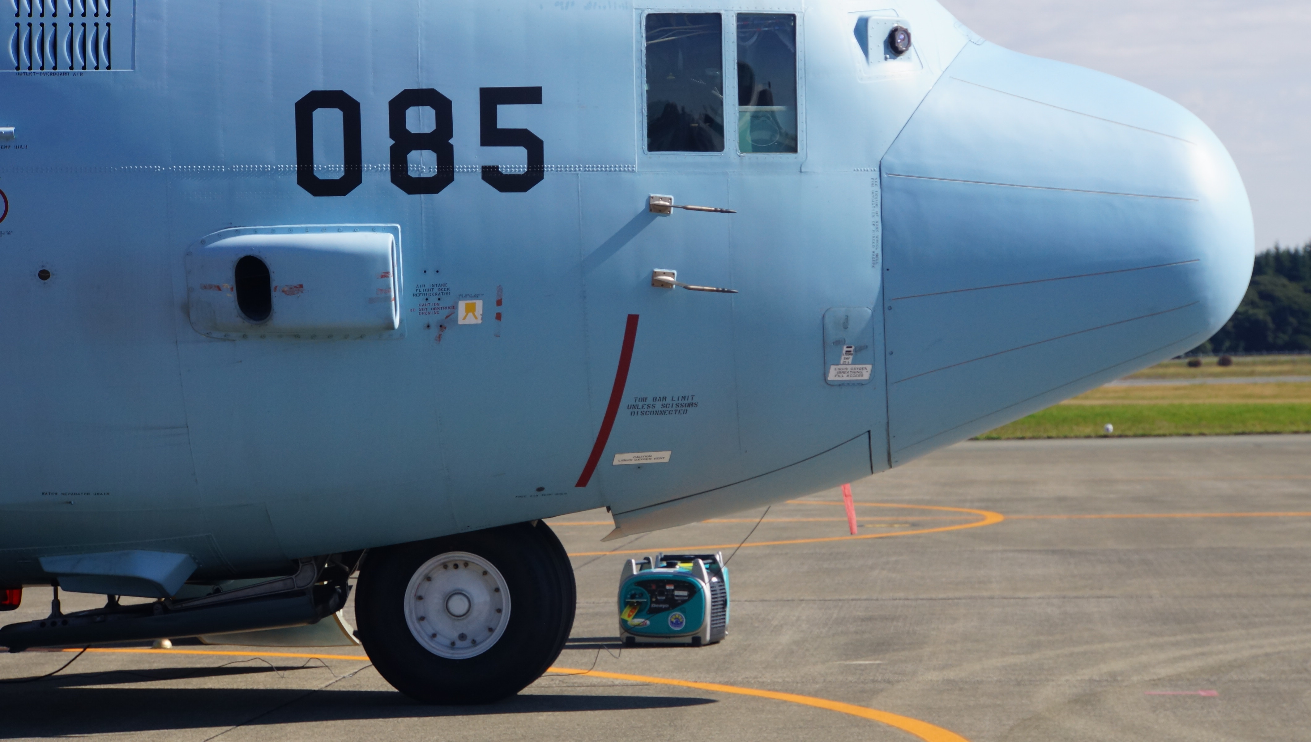 JASDF C-130H(05-1085) radome & nose landing gear right side view at Iru...