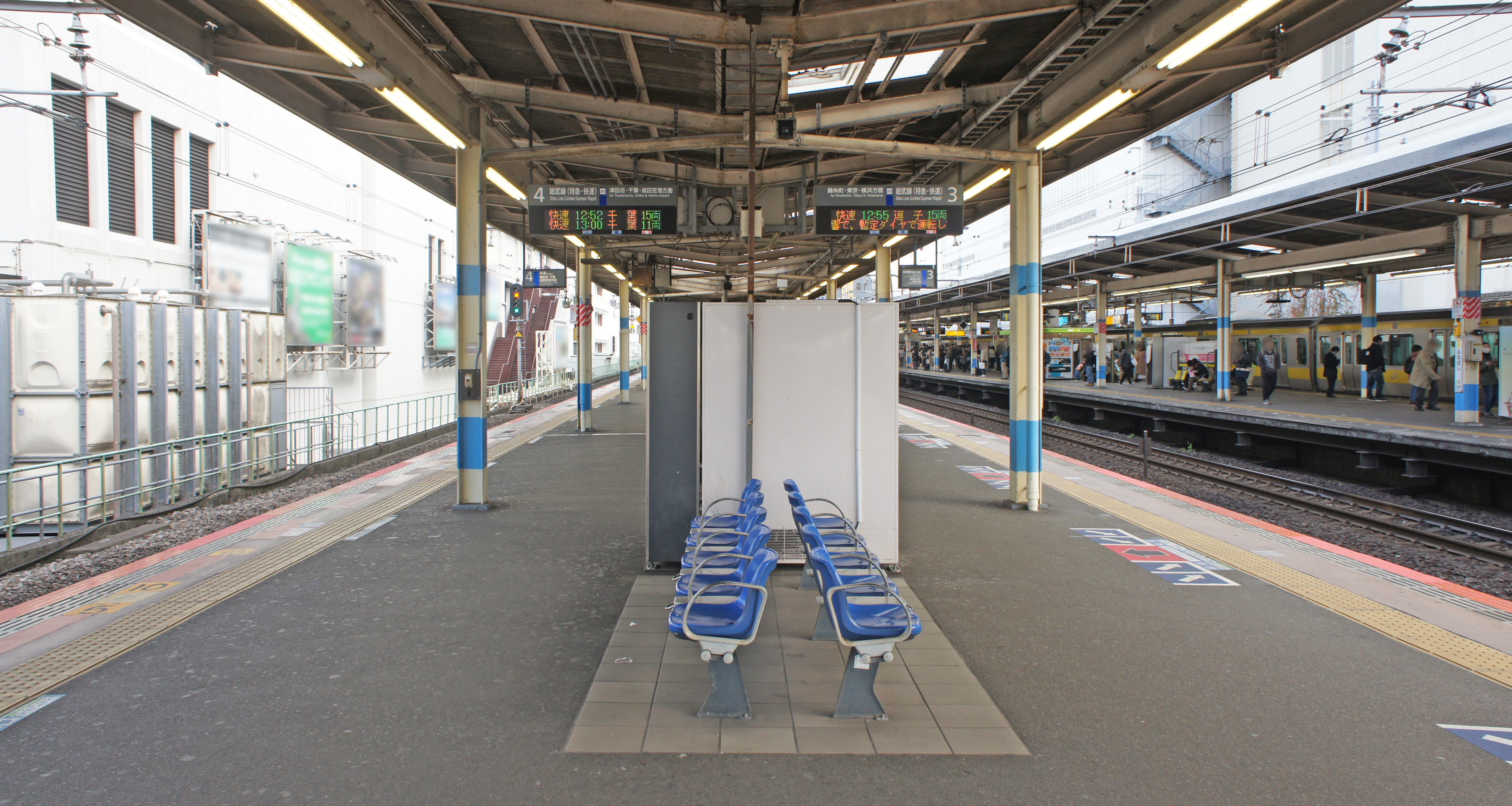 File Jr Sobu Main Line Funabashi Station Platform 3 4 Jpg 维基百科 自由的百科全书