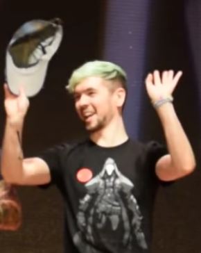 File:Jacksepticeye PAX West 2016.jpg