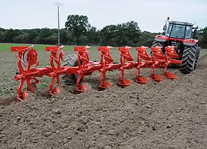 Kuhn Multi Leader at Tillage Live 2012 Kuhn multi leader.jpeg