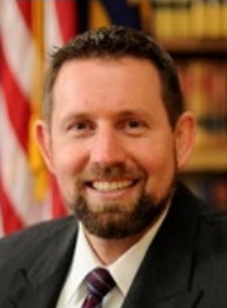 <span class="mw-page-title-main">Lawrence VanDyke</span> American judge (born 1972)