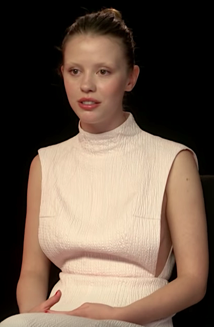 Mia Goth - Wikipedia