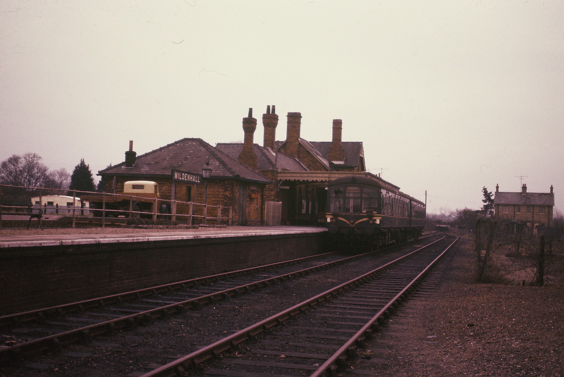 Mildenhall railway station