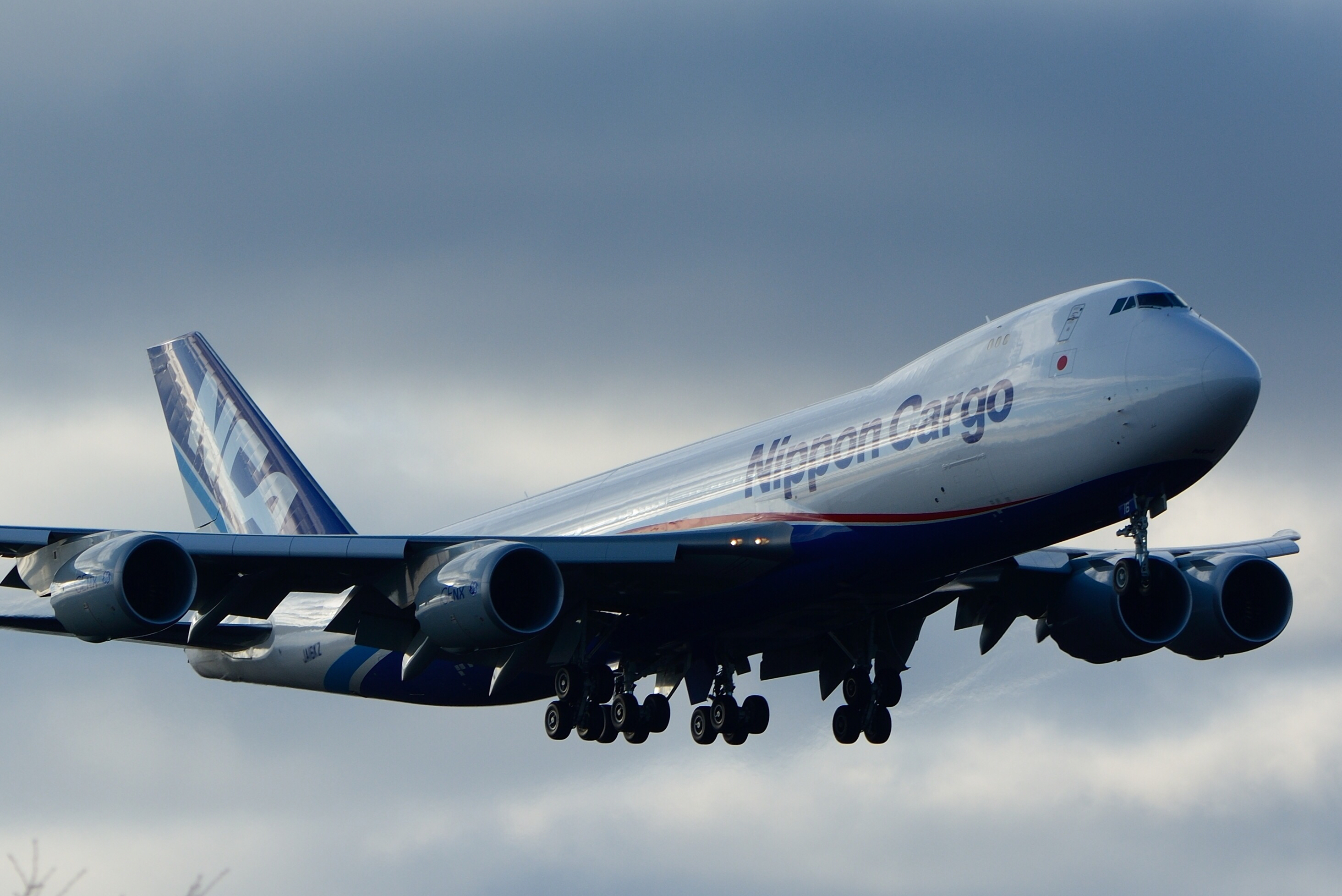 Самолеты кз. Boeing 747-8f. Грузовой самолет Боинг 747. 747-8f Nippon. B748.