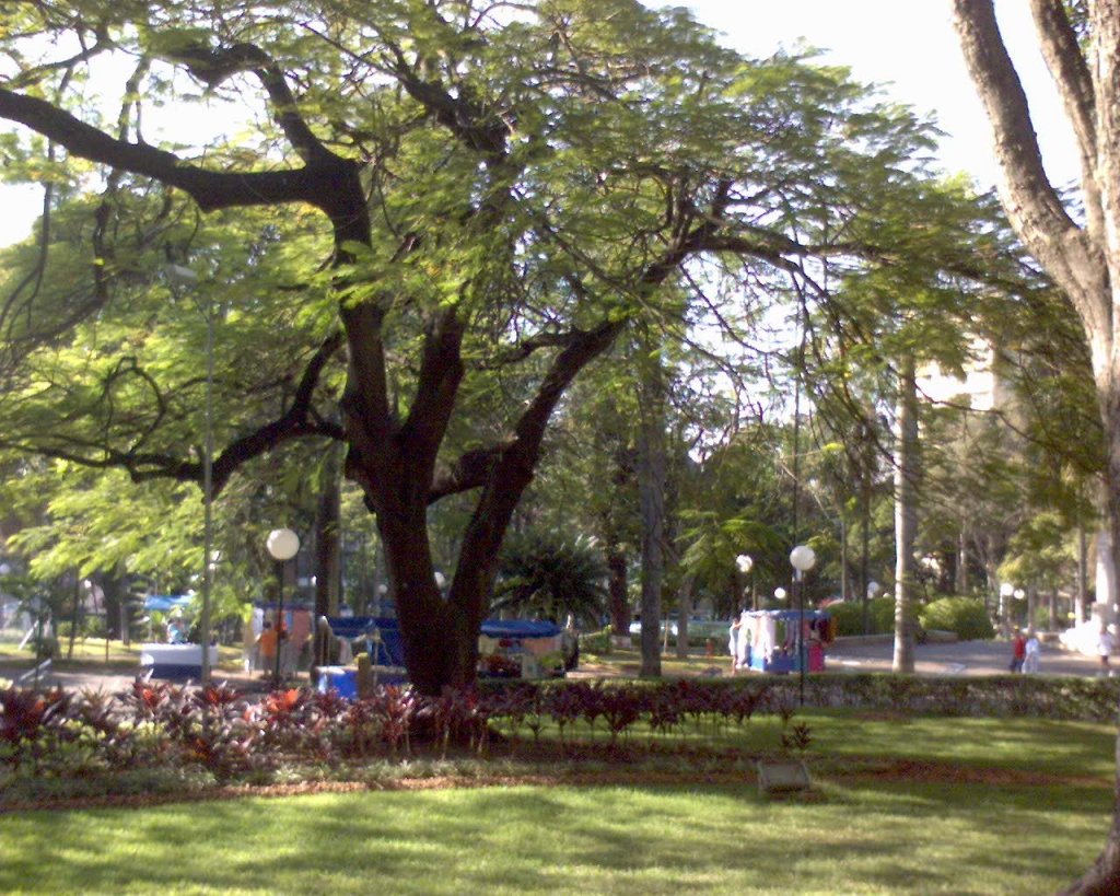 Praça Comendador Muller, Americana - SP / Brazil