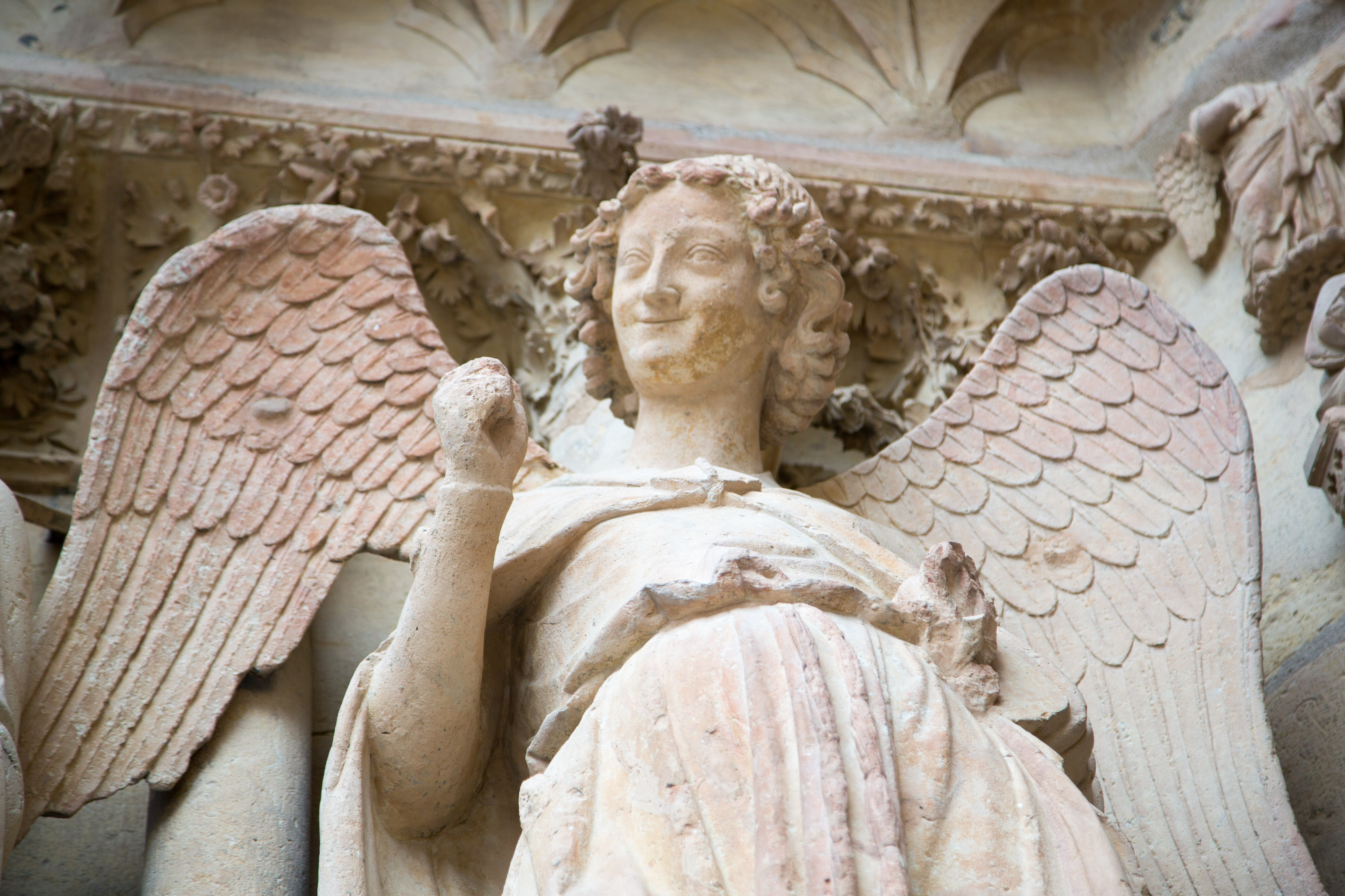 happy angel statue